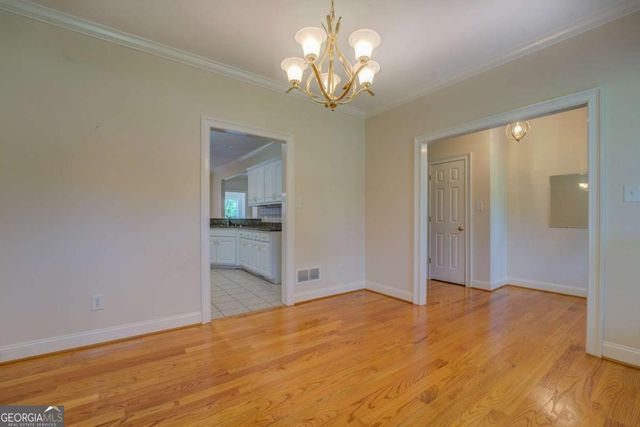 212 Willow Ridge Lane, Jackson, GA 30233