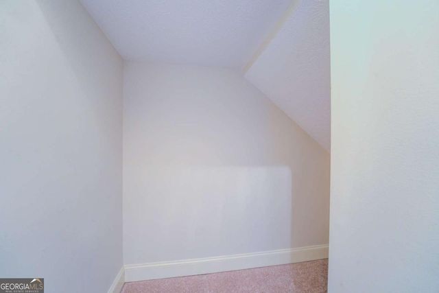 212 Willow Ridge Lane, Jackson, GA 30233