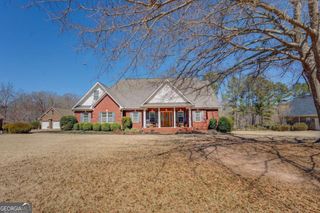 212 Willow Ridge Lane, Jackson, GA 30233