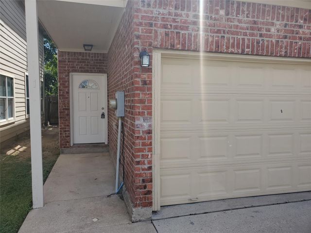 11802 Chetman Drive B, Houston, TX 77065