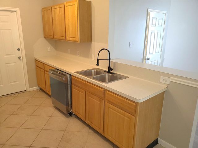 11802 Chetman Drive B, Houston, TX 77065