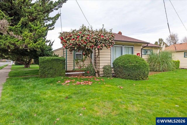 1735 Market St NE, Salem, OR 97301