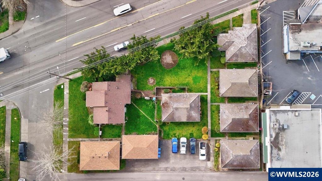 1735 Market St NE, Salem, OR 97301