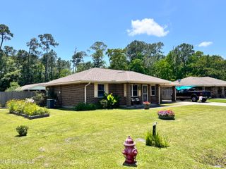 1001 Rue De Lasalle Street, Waveland, MS 39576