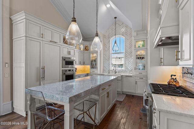 241 W First Street, Ocean Isle Beach, NC 28469