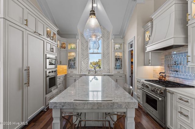 241 W First Street, Ocean Isle Beach, NC 28469