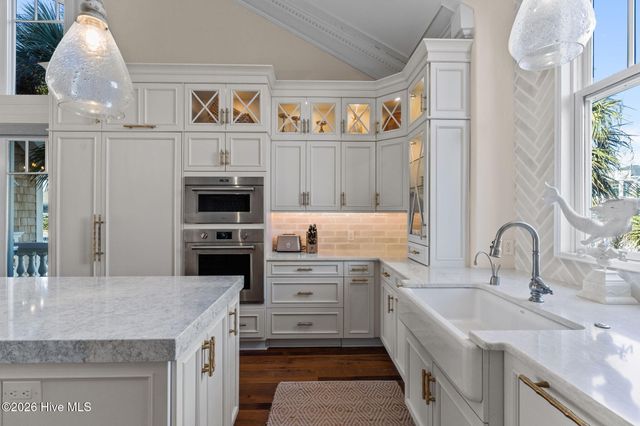 241 W First Street, Ocean Isle Beach, NC 28469