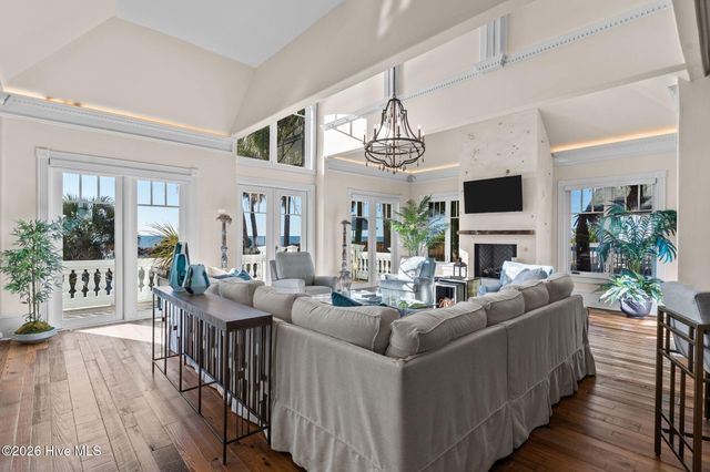 241 W First Street, Ocean Isle Beach, NC 28469