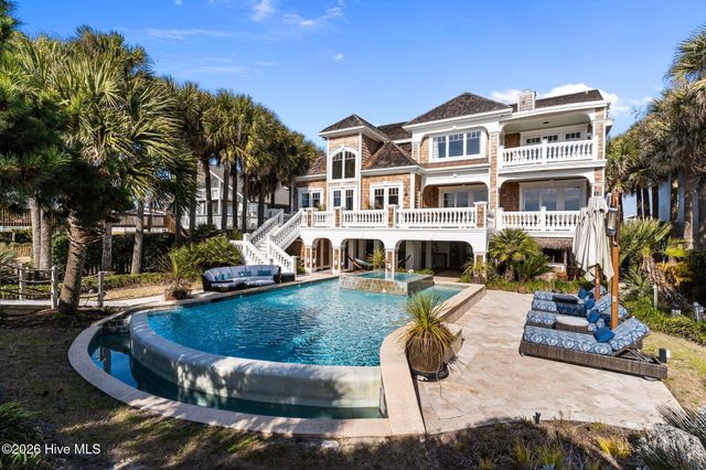 241 W First Street, Ocean Isle Beach, NC 28469