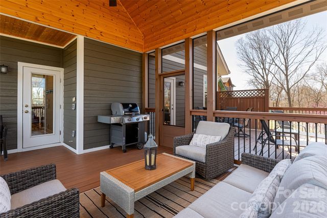 178 Courtland Place, Asheville, NC 28801