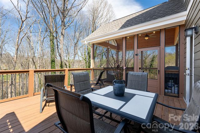 178 Courtland Place, Asheville, NC 28801