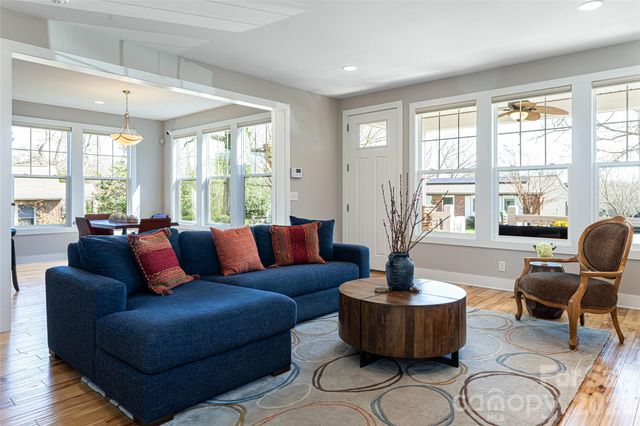 178 Courtland Place, Asheville, NC 28801