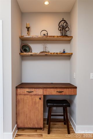 178 Courtland Place, Asheville, NC 28801