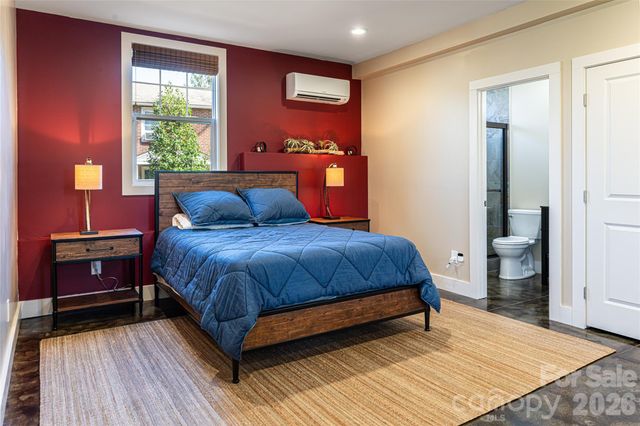 178 Courtland Place, Asheville, NC 28801