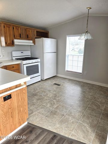 111 Matterhorn Drive, Bluffton, OH 45817