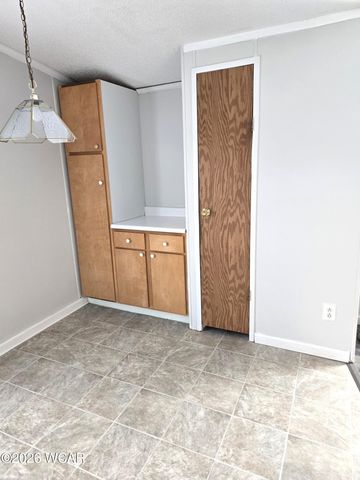 111 Matterhorn Drive, Bluffton, OH 45817