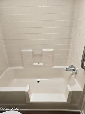 111 Matterhorn Drive, Bluffton, OH 45817