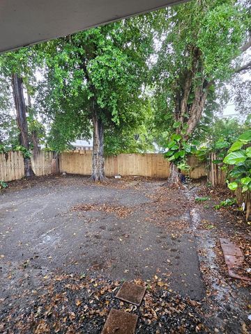 209 SW 9th St 209, Hallandale Beach, FL 33009