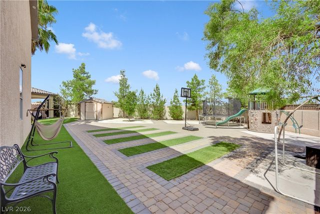 7675 Gilespie Street, Las Vegas, NV 89123
