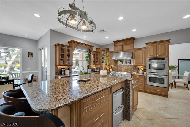 7675 Gilespie Street, Las Vegas, NV 89123