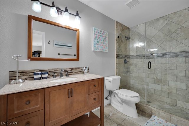 7675 Gilespie Street, Las Vegas, NV 89123