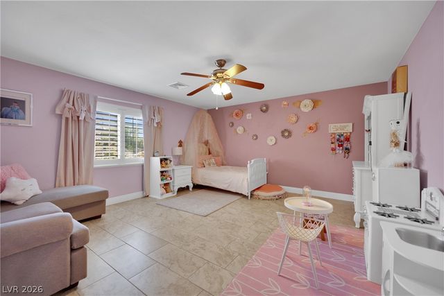 7675 Gilespie Street, Las Vegas, NV 89123