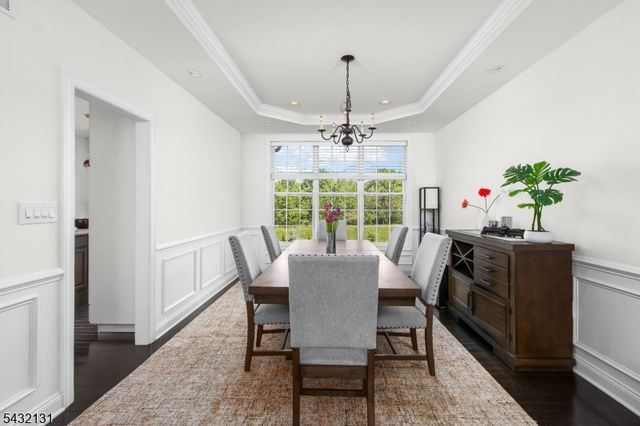 7 Heaton St, Mount Olive Twp., NJ 07828