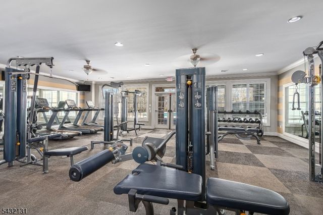 7 Heaton St, Mount Olive Twp., NJ 07828