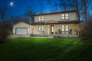 68600 Christiana Lake Road, Ontwa Twp, MI 49112