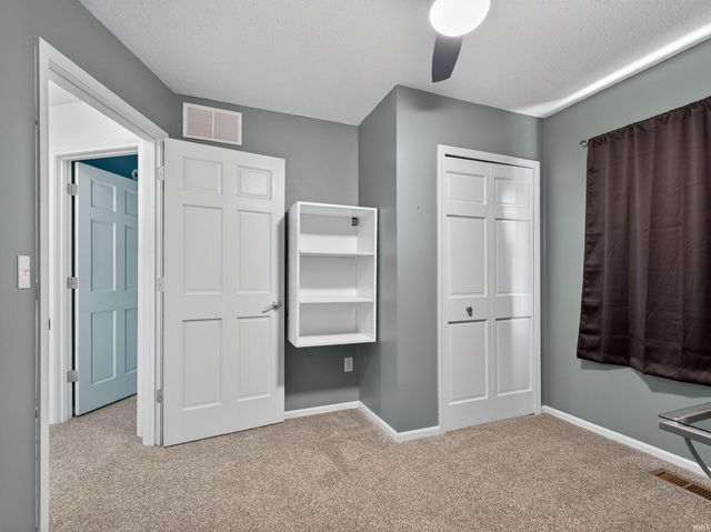 3018 Trappers Cove, Huntington, IN 46750