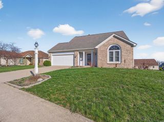 3018 Trappers Cove, Huntington, IN 46750