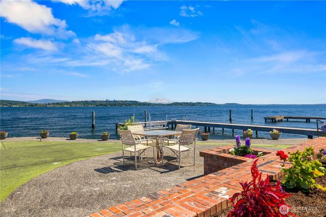 6669 N NE Windermere Road, Seattle, WA 98115