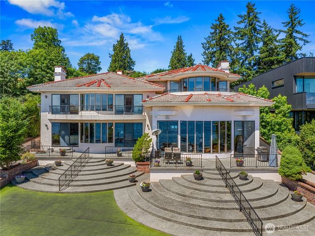 6669 N NE Windermere Road, Seattle, WA 98115