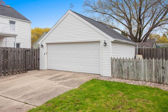 1609 W SPRING STREET, Appleton, WI 54914
