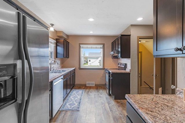 1609 W SPRING STREET, Appleton, WI 54914