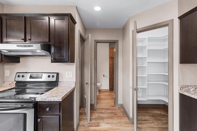 1609 W SPRING STREET, Appleton, WI 54914
