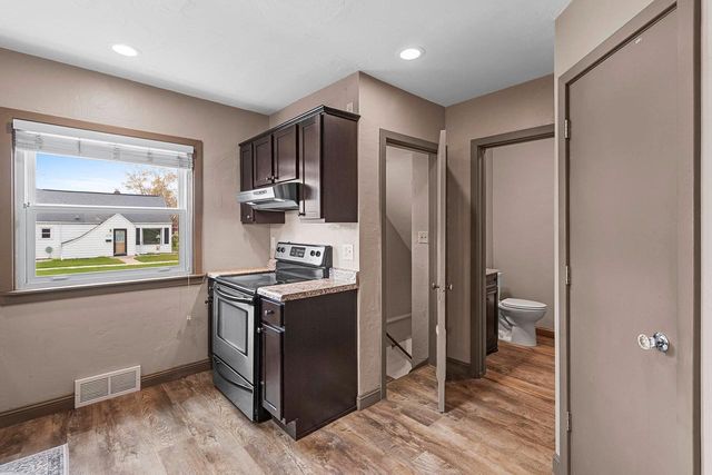 1609 W SPRING STREET, Appleton, WI 54914