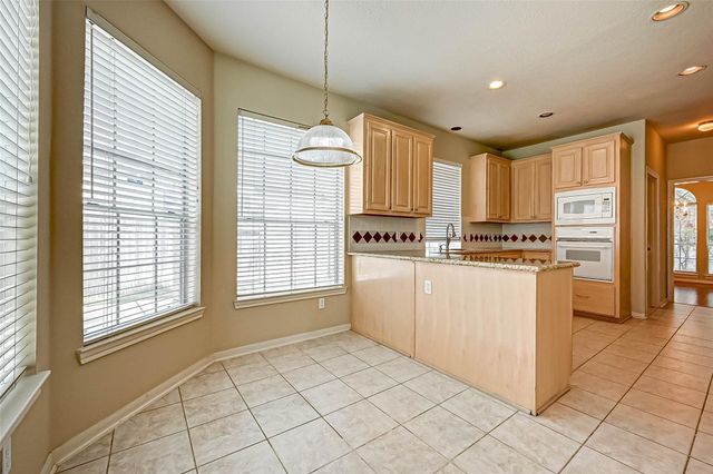 12419 Shadycrest Drive, Houston, TX 77082