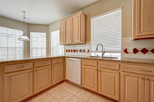12419 Shadycrest Drive, Houston, TX 77082