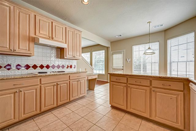 12419 Shadycrest Drive, Houston, TX 77082