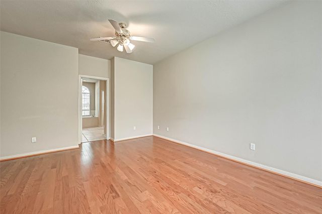 12419 Shadycrest Drive, Houston, TX 77082