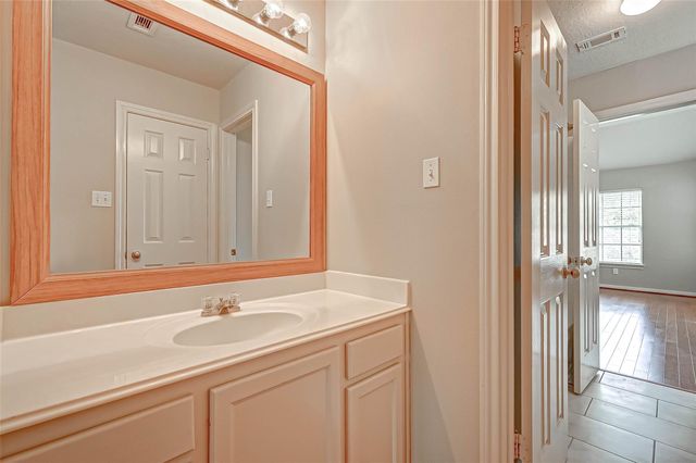 12419 Shadycrest Drive, Houston, TX 77082