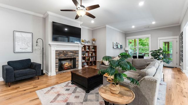 3 Donington Circle, Bella Vista, AR 72714