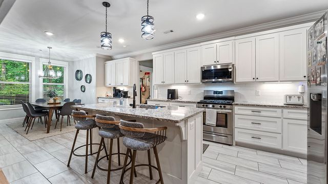 3 Donington Circle, Bella Vista, AR 72714