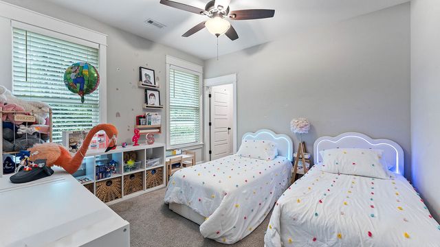 3 Donington Circle, Bella Vista, AR 72714