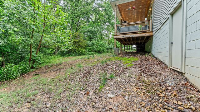 3 Donington Circle, Bella Vista, AR 72714