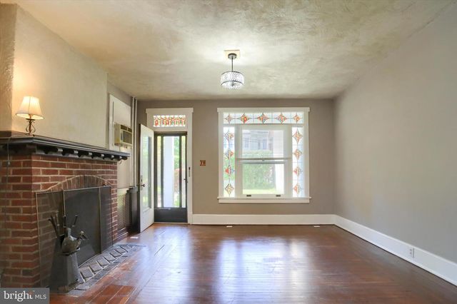 35 S HOFFMAN BLVD, Ashland, PA 17921