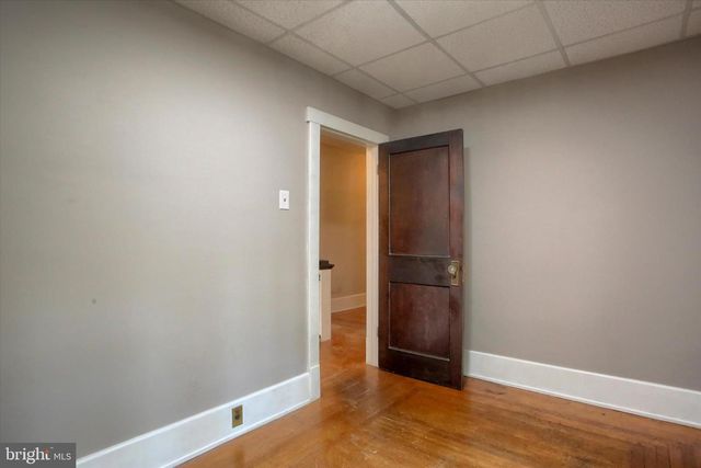 35 S HOFFMAN BLVD, Ashland, PA 17921
