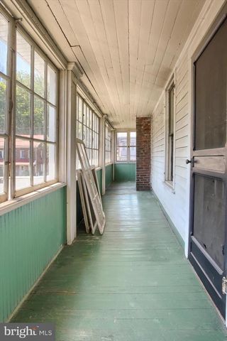 35 S HOFFMAN BLVD, Ashland, PA 17921