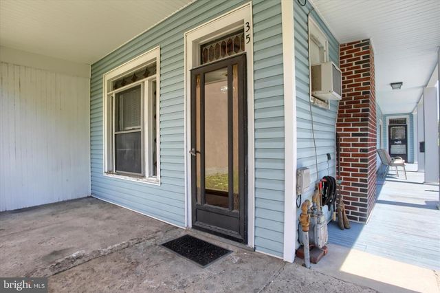 35 S HOFFMAN BLVD, Ashland, PA 17921